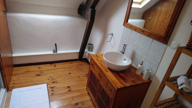 Meublé : gite du Sorbier 1, Le Chalard - photo 4