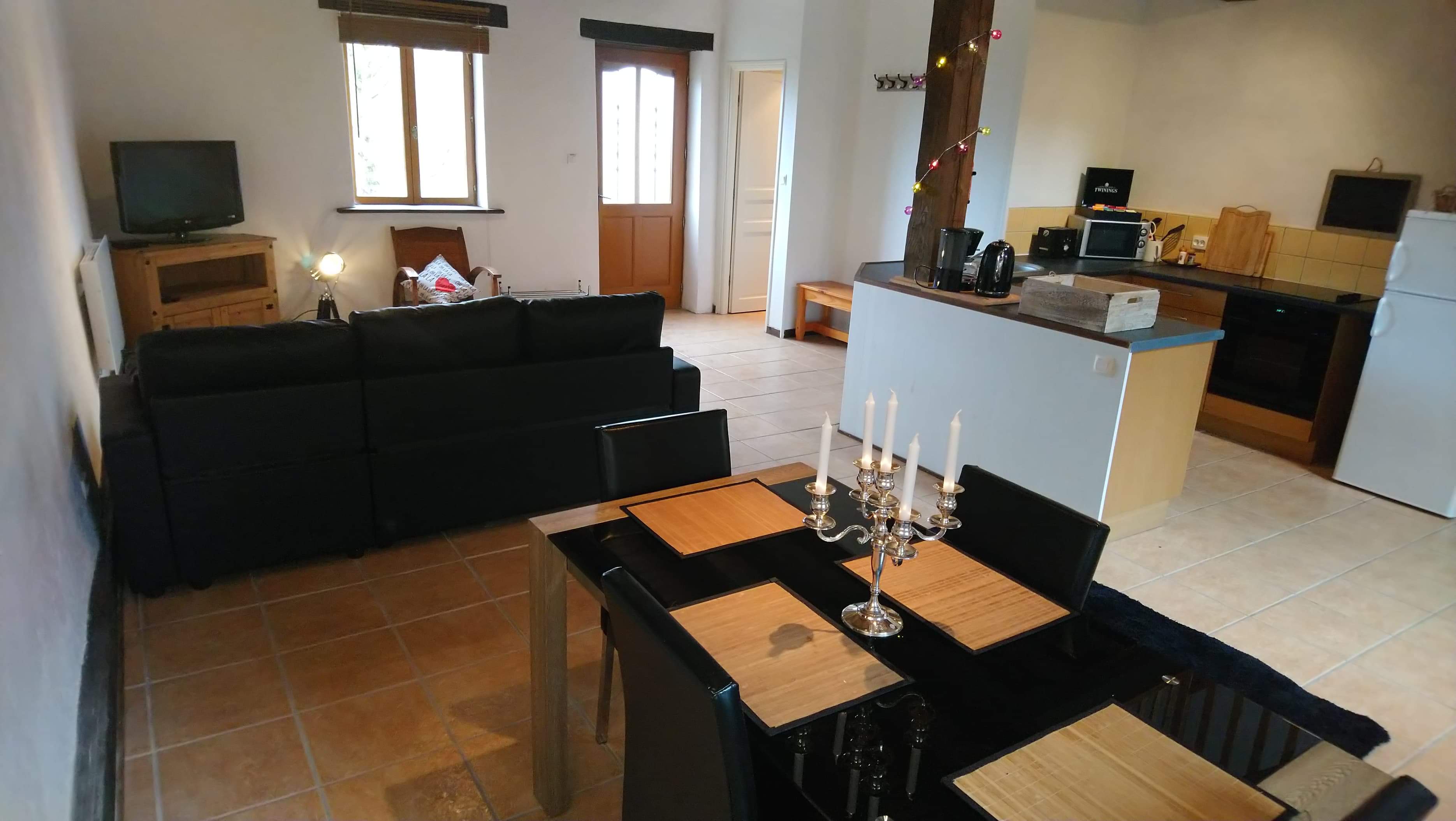 Meublé : gite du Sorbier 1, Le Chalard - photo 3