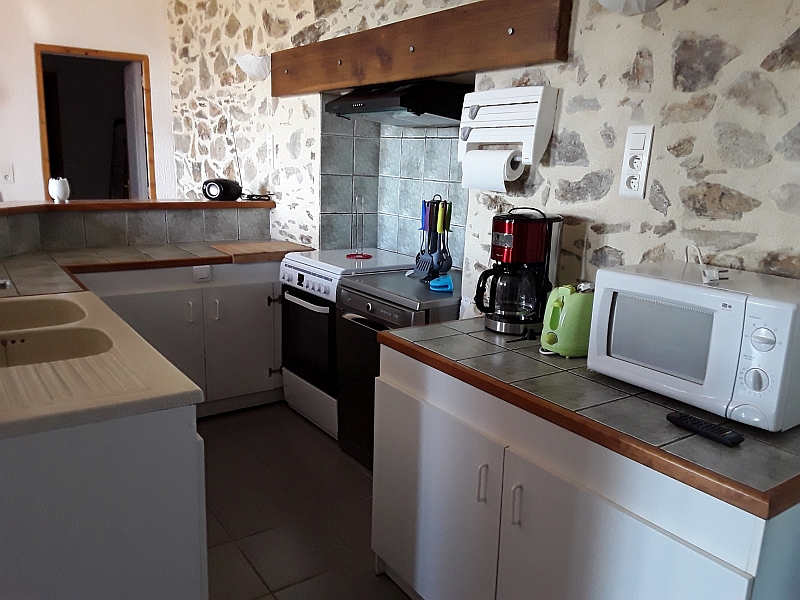 Meublé : Gîte du kiosque, Saint-Yrieix-la-Perche - photo 2