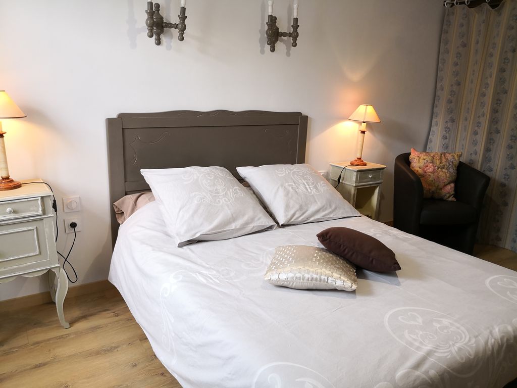 Chez Madlou gîte Grande Capacité 15 personnes, Colondannes - photo 23