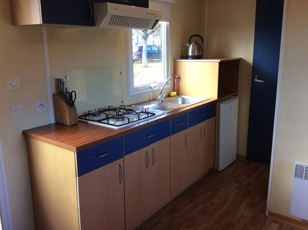 Mobil home 'Sanglier' - Camping Dun le Palestel - photo 3