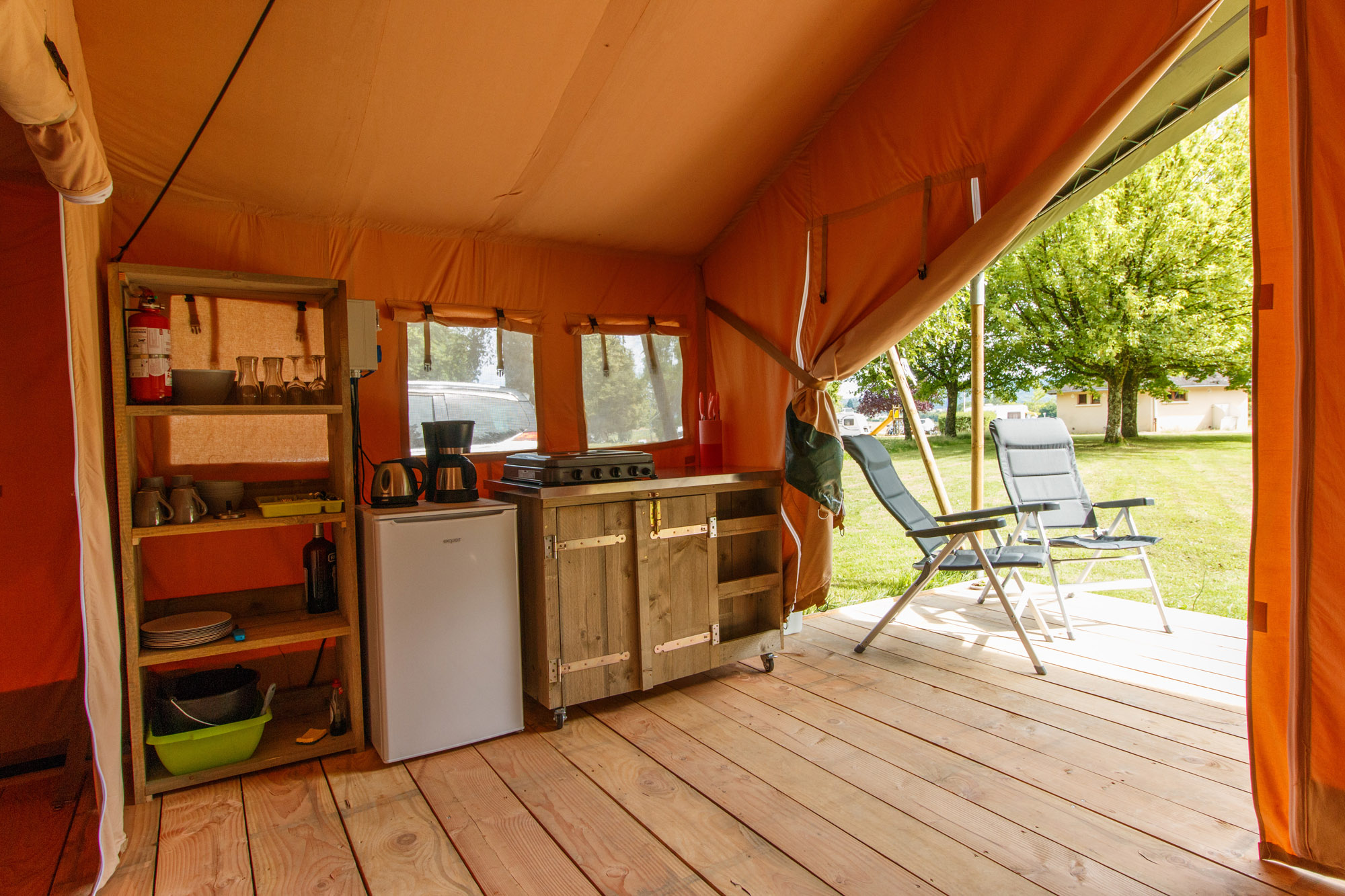 Tente safari 'Papillon' - Camping Dun le Palestel, Dun-le-Palestel