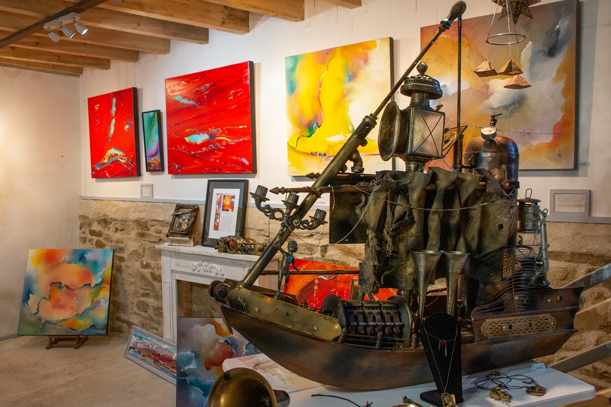 Galerie Vanderlick et cabinet de curiosités africaines