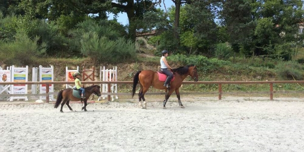 Centre équestre des Hauts de Blond