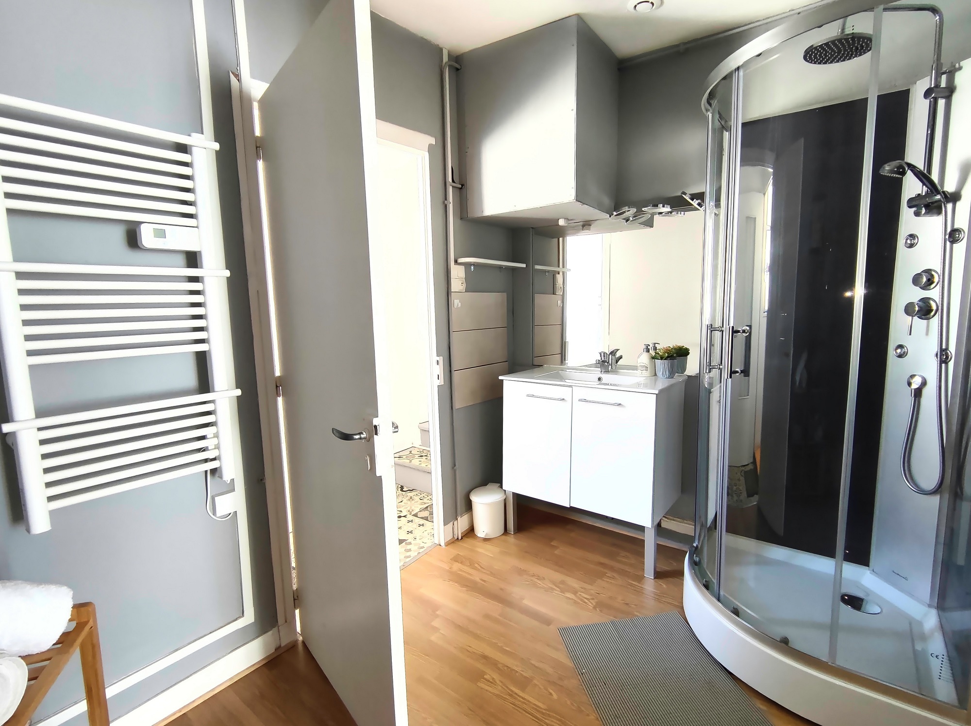 Number 22 Apartment 4, Le Dorat - photo 12