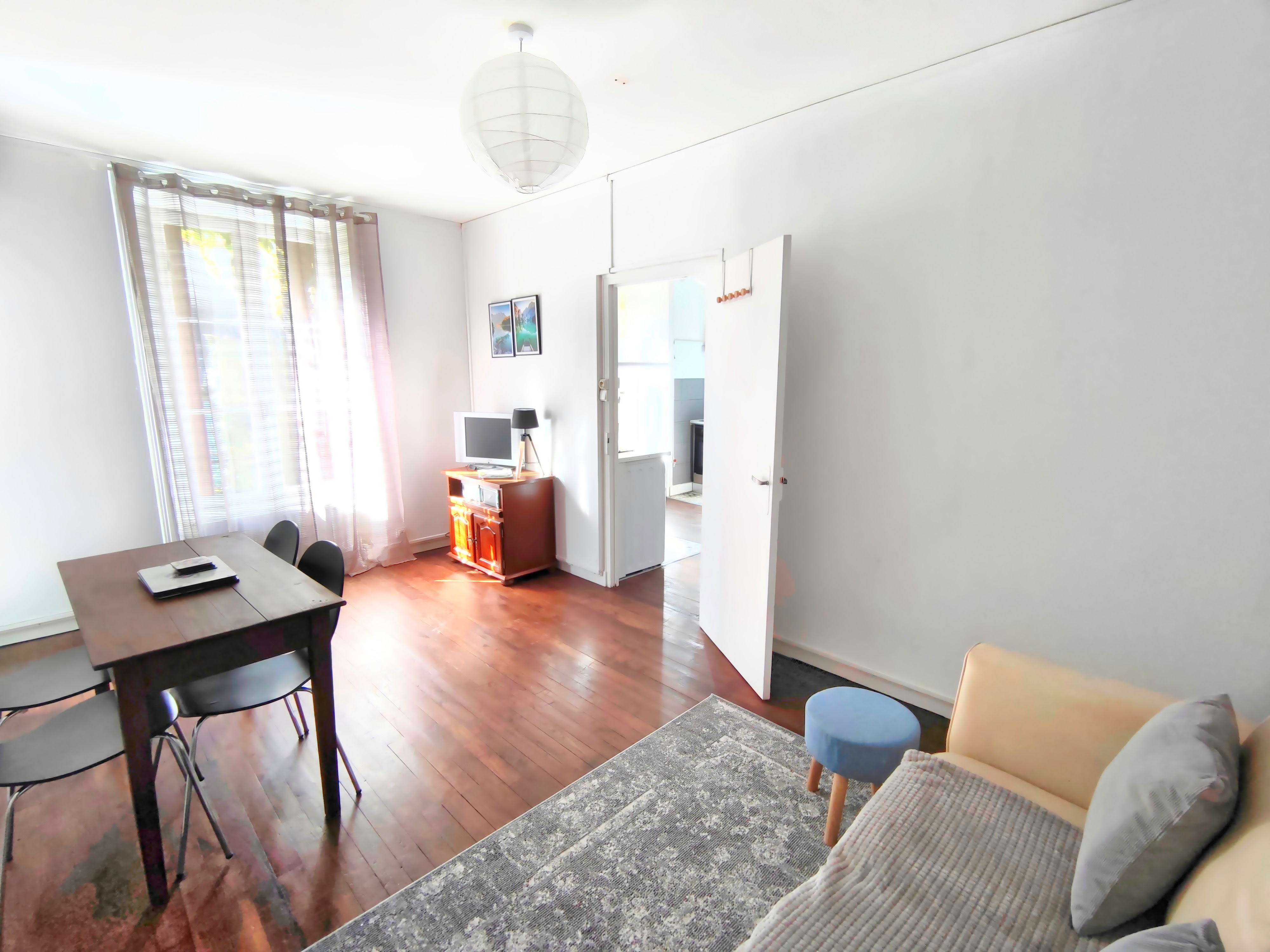 Number 22 Apartment 1, Le Dorat - photo 11