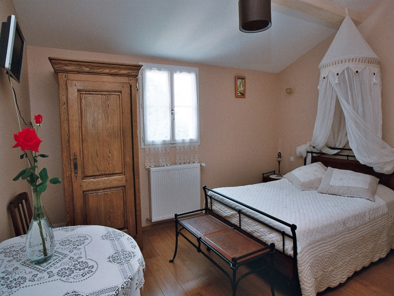 Chambres d'hôtes de Bassée, Frontenay-Rohan-Rohan - photo 13