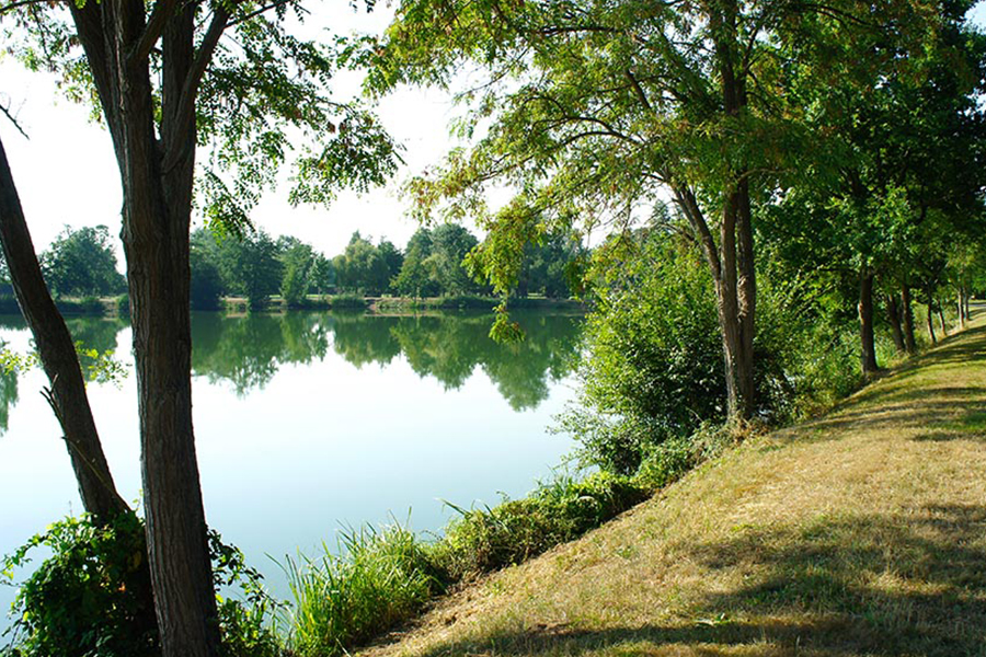 Plan d'eau La Ballastière