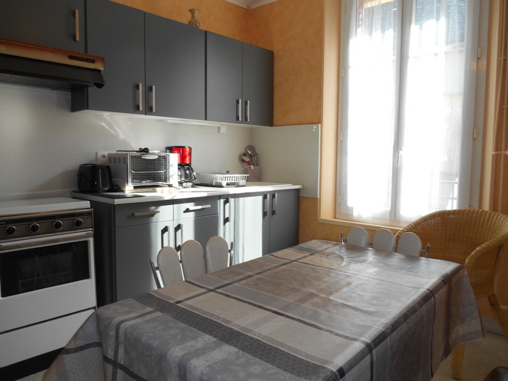 Meublé de Mme et M. LARBRE - La Lune - photo 4