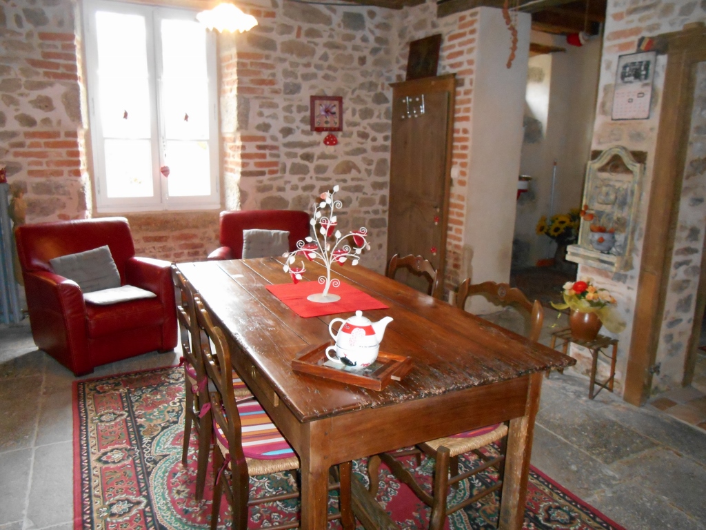 Meublé de M. & Mme Serre, Chambon-sur-Voueize - photo 2