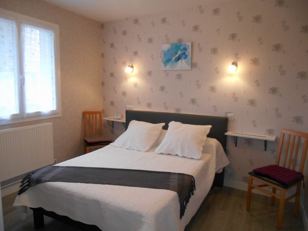 Meublé de Mme HOULBREQUE 6 rue du 8 mai - photo 2