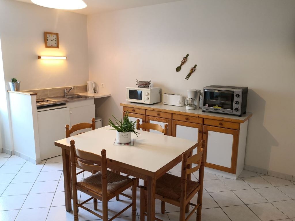 Location de Eric ASSISE - Appartement 2, Évaux-les-Bains - photo 7