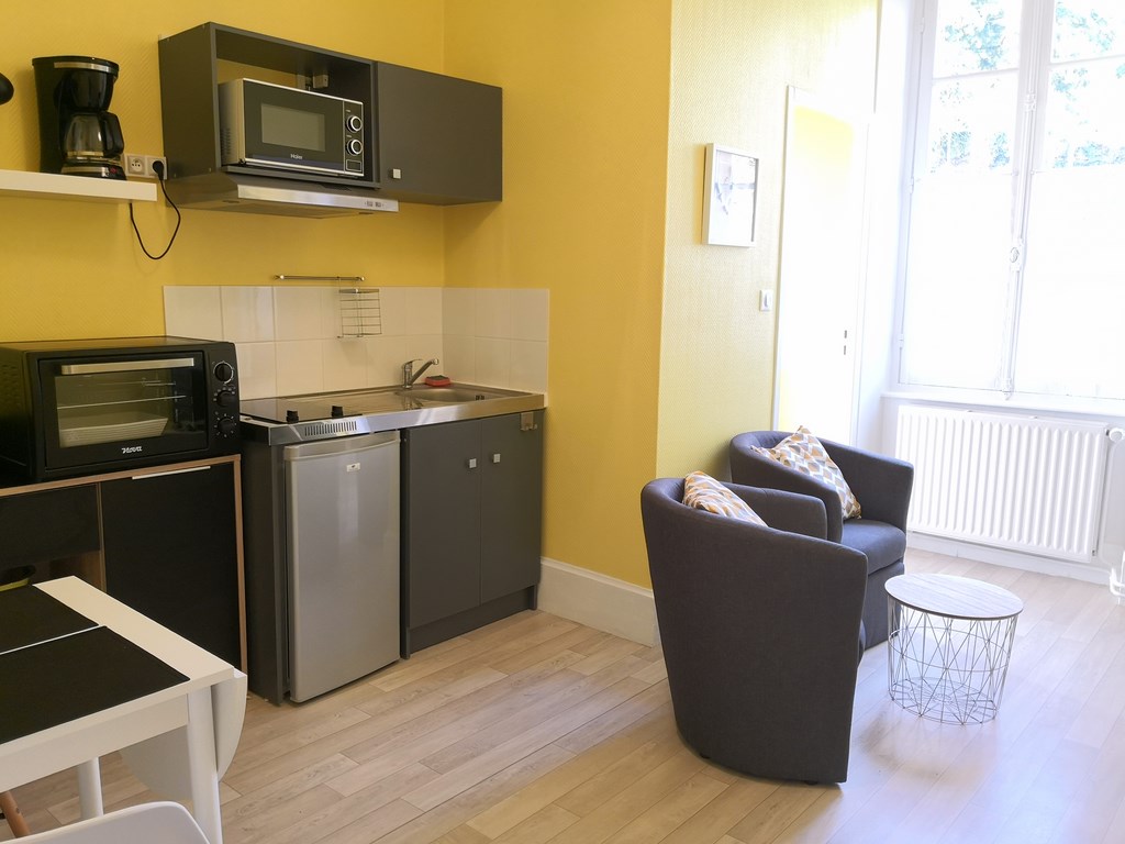 Meublé de Marine Biguerd - Evaux - Appt 3 1er étage - photo 2