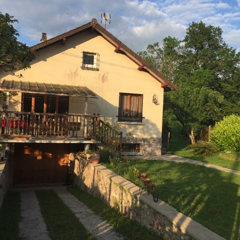 Location meublé de tourisme Pavillon Cressat