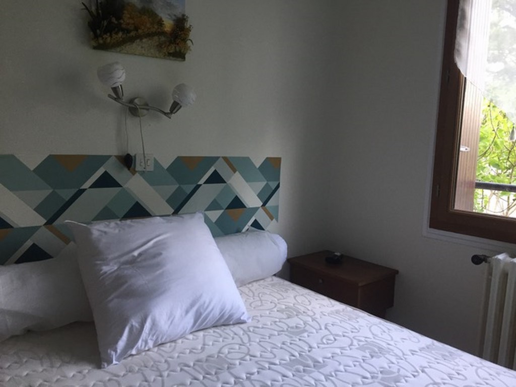 Location meublé de tourisme Pavillon Cressat, Cressat - photo 6