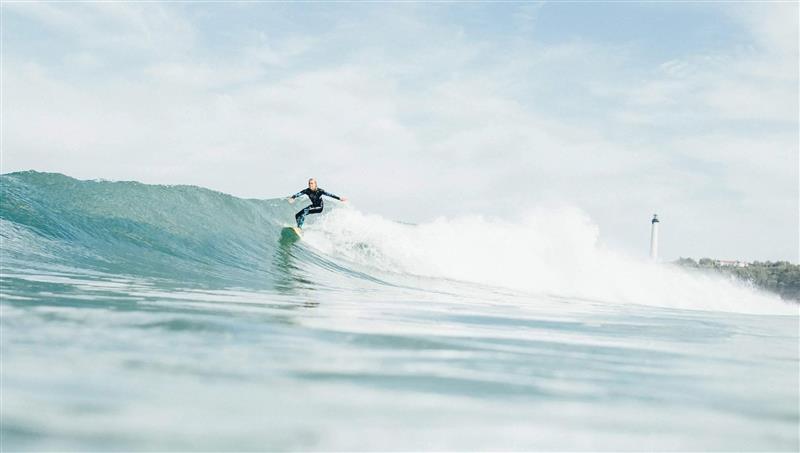 Emmanuelle Joly Personal Surf Coach
