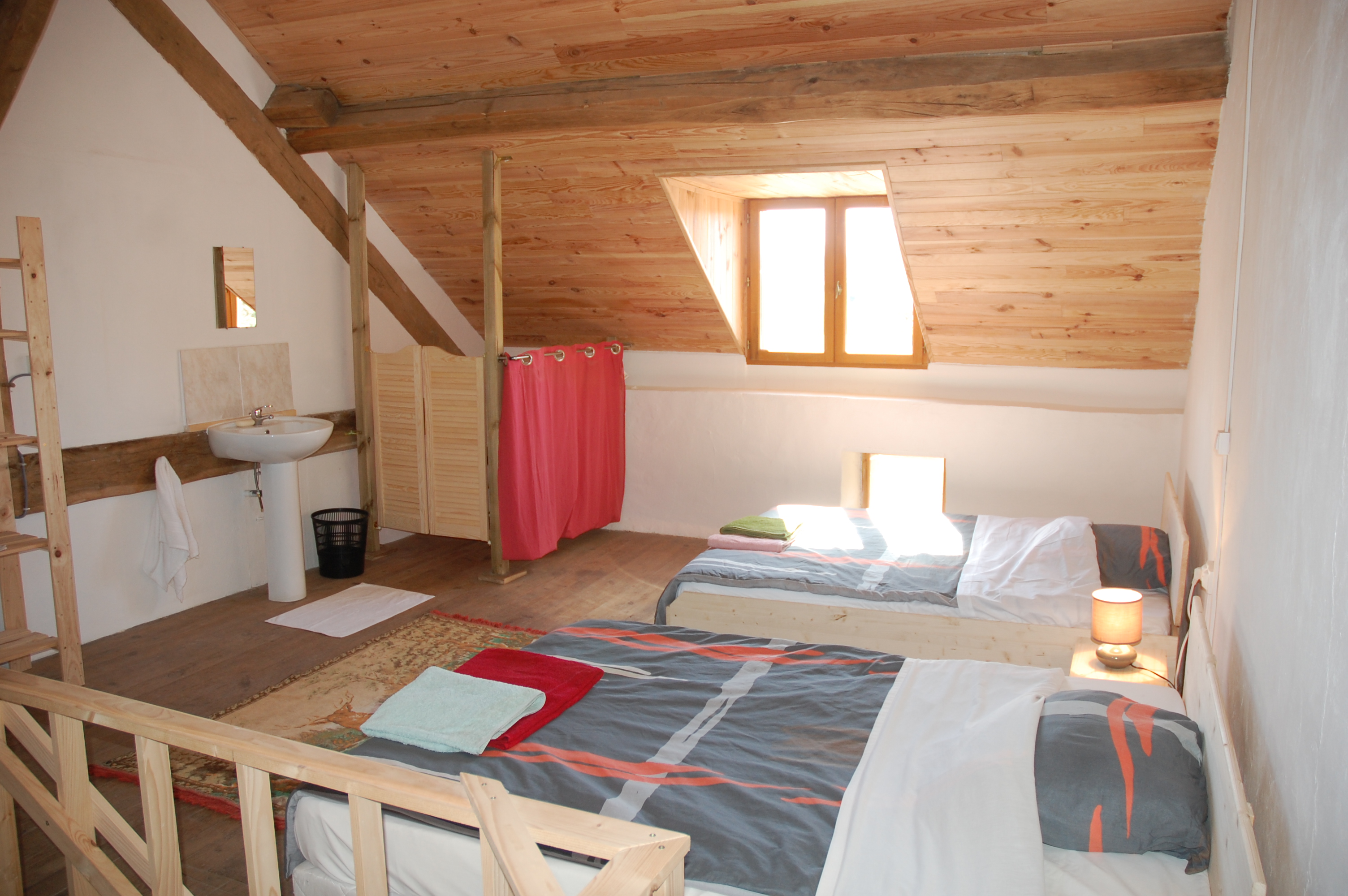 Meublé de tourisme 'le Petit Peyrouteau', Saint-Mathieu - photo 2