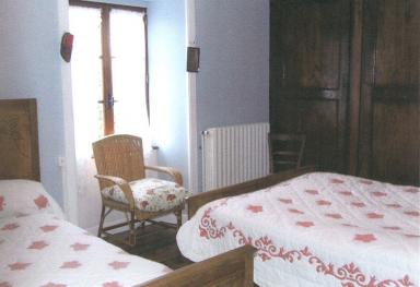 Chambre d'hôtes - La grange du bos, Ussel - photo 2