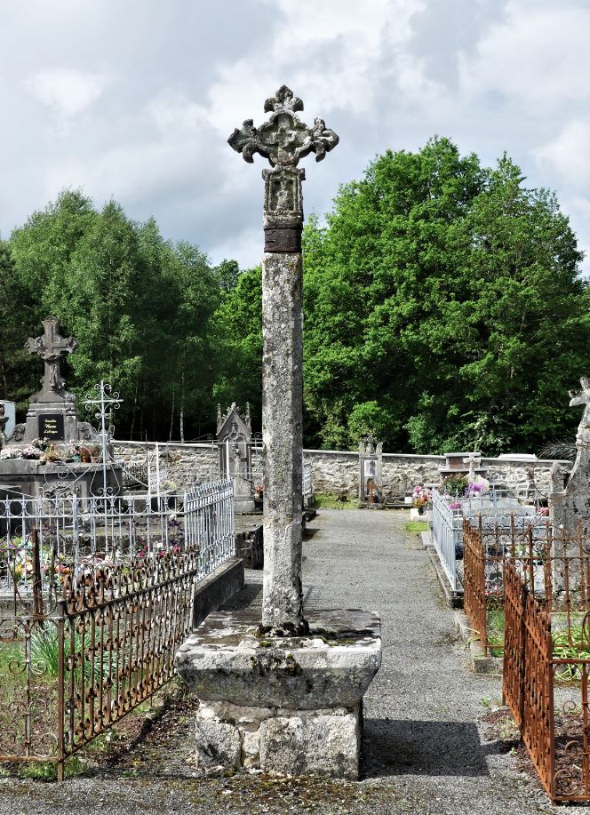 Croix du cimetière