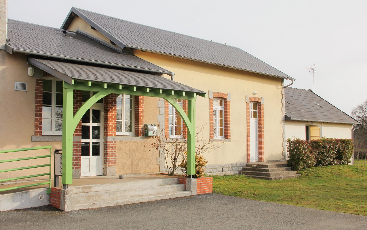 Gîte d'étape et de groupe Gîtes de France - VIGEVILLE - 8 personnes