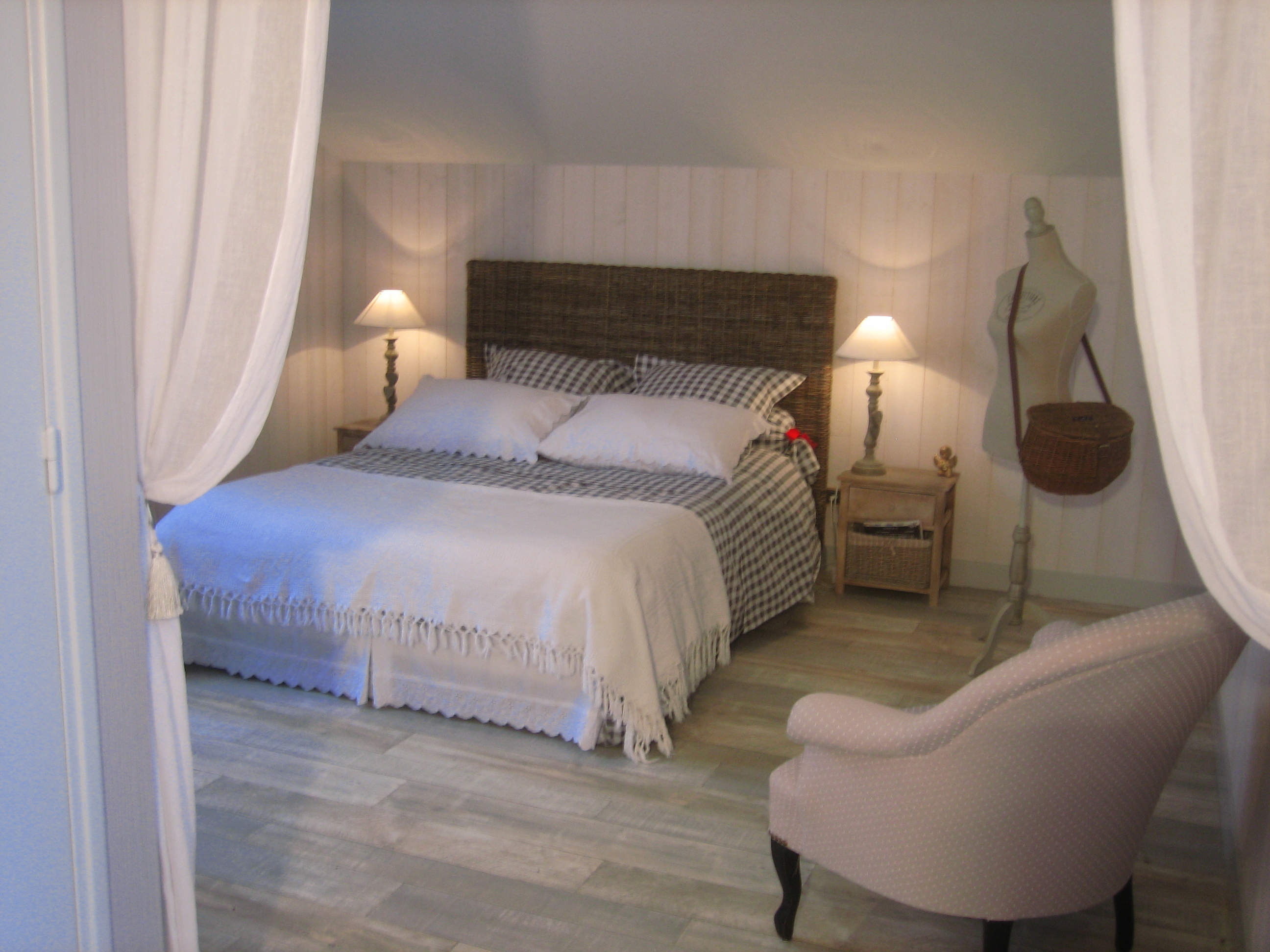 Les Pierres Blanches - photo 4