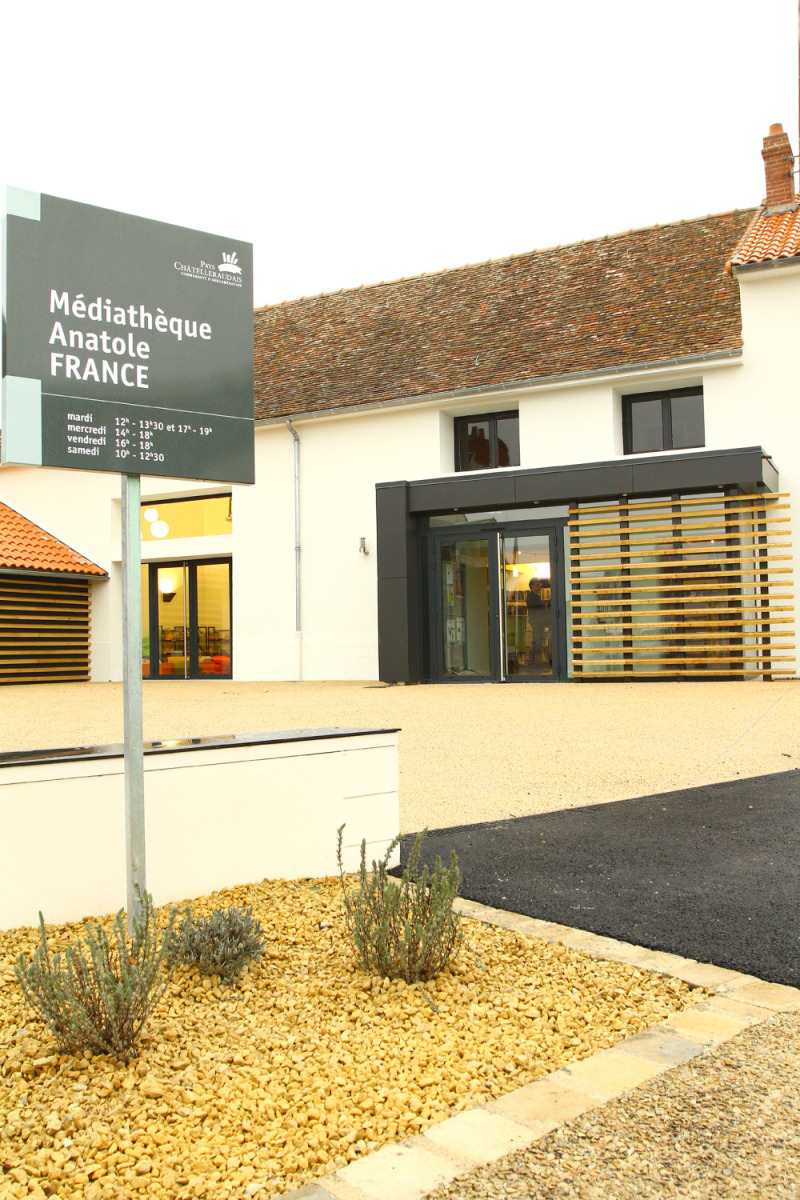 Médiathèque Anatole France, Cenon-sur-Vienne