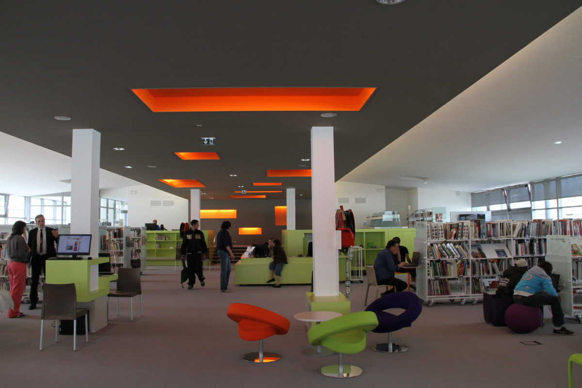 Médiathèque Châtellerault Centre : Les Halles