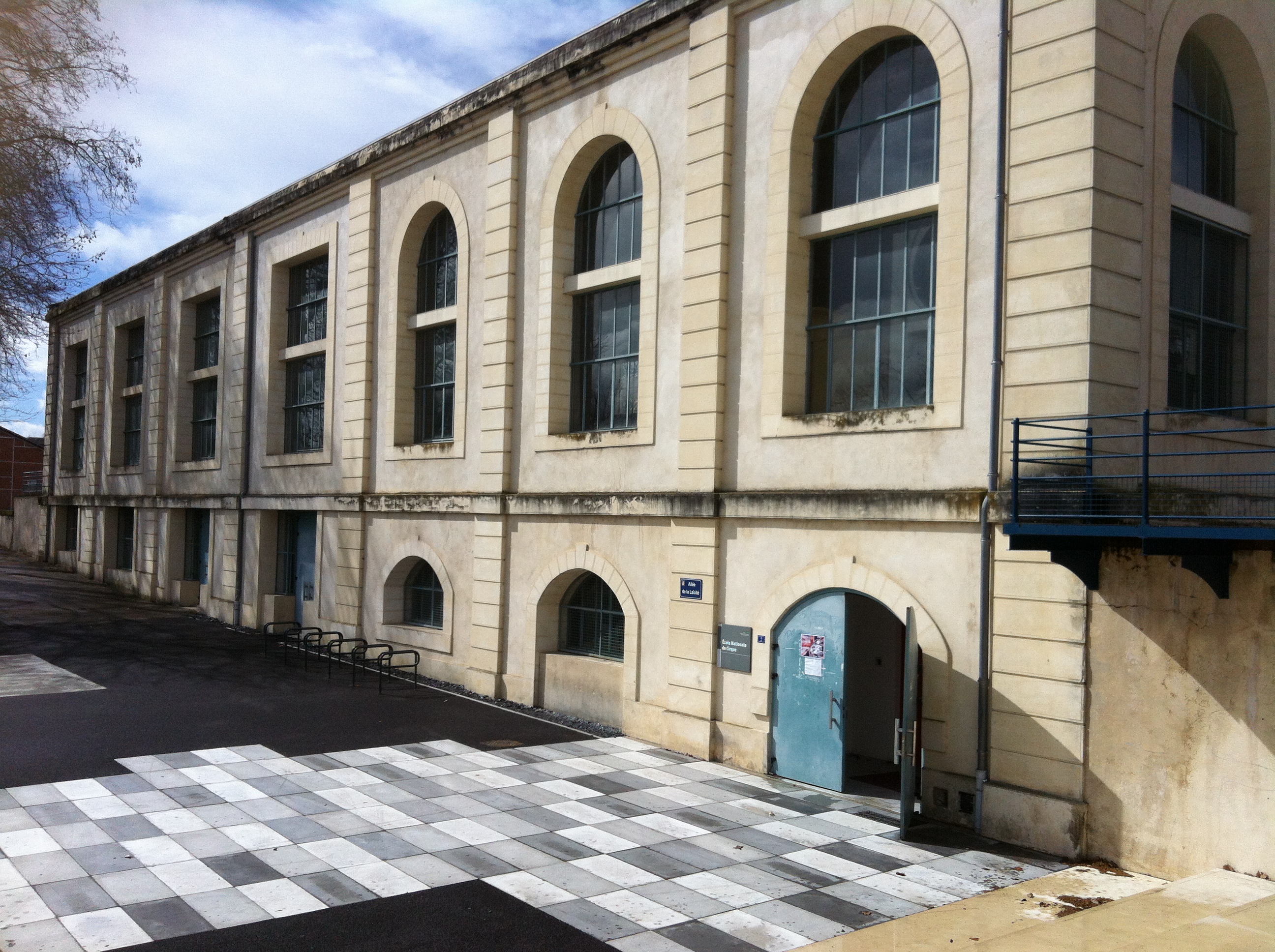 École Nationale de Cirque