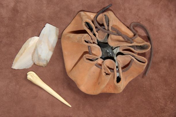 Atelier "Artisanat du cuir néo" en famille - dès 7 ans