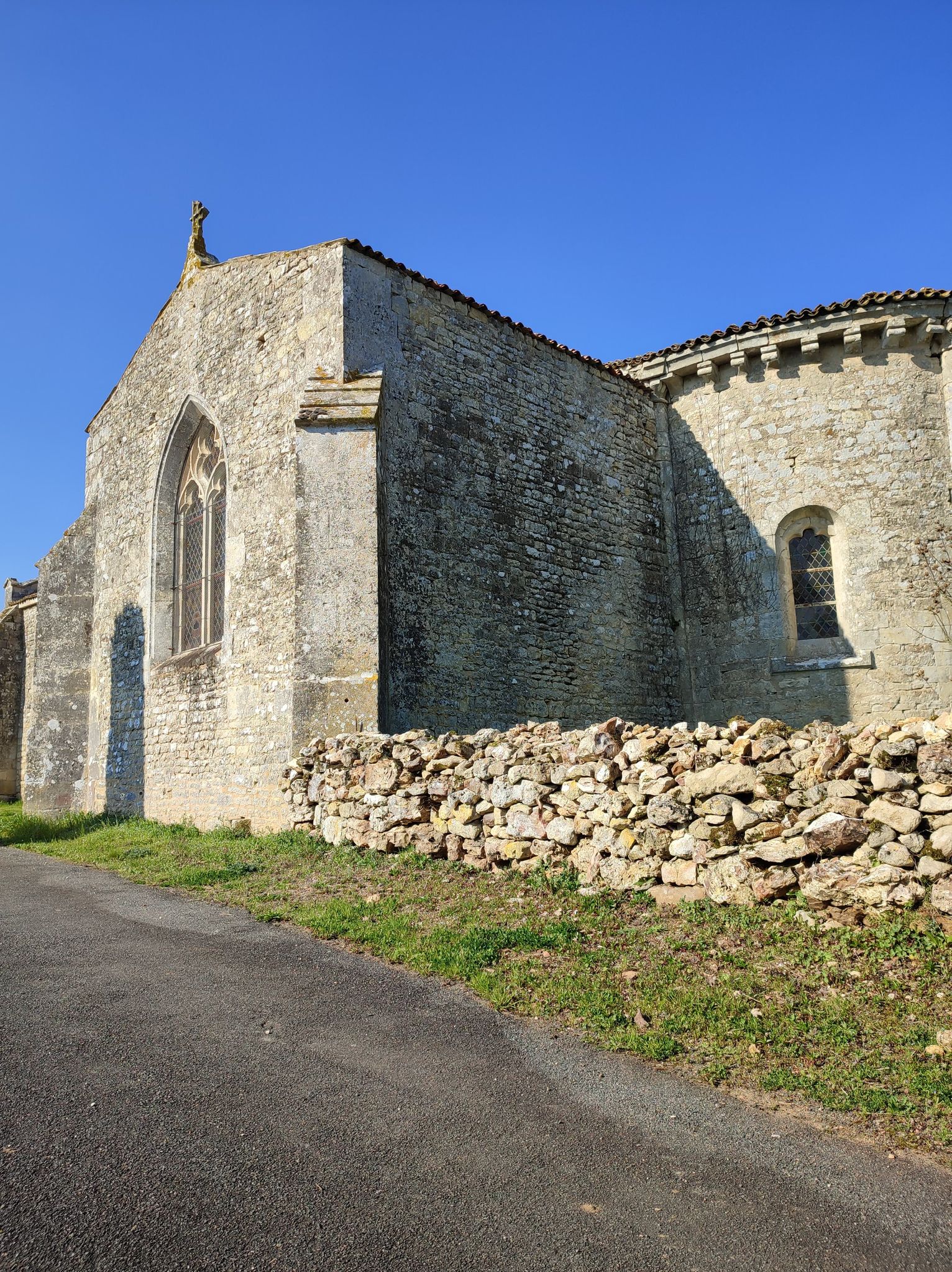 Eglise Saint Emmeran, Sainte-Eanne