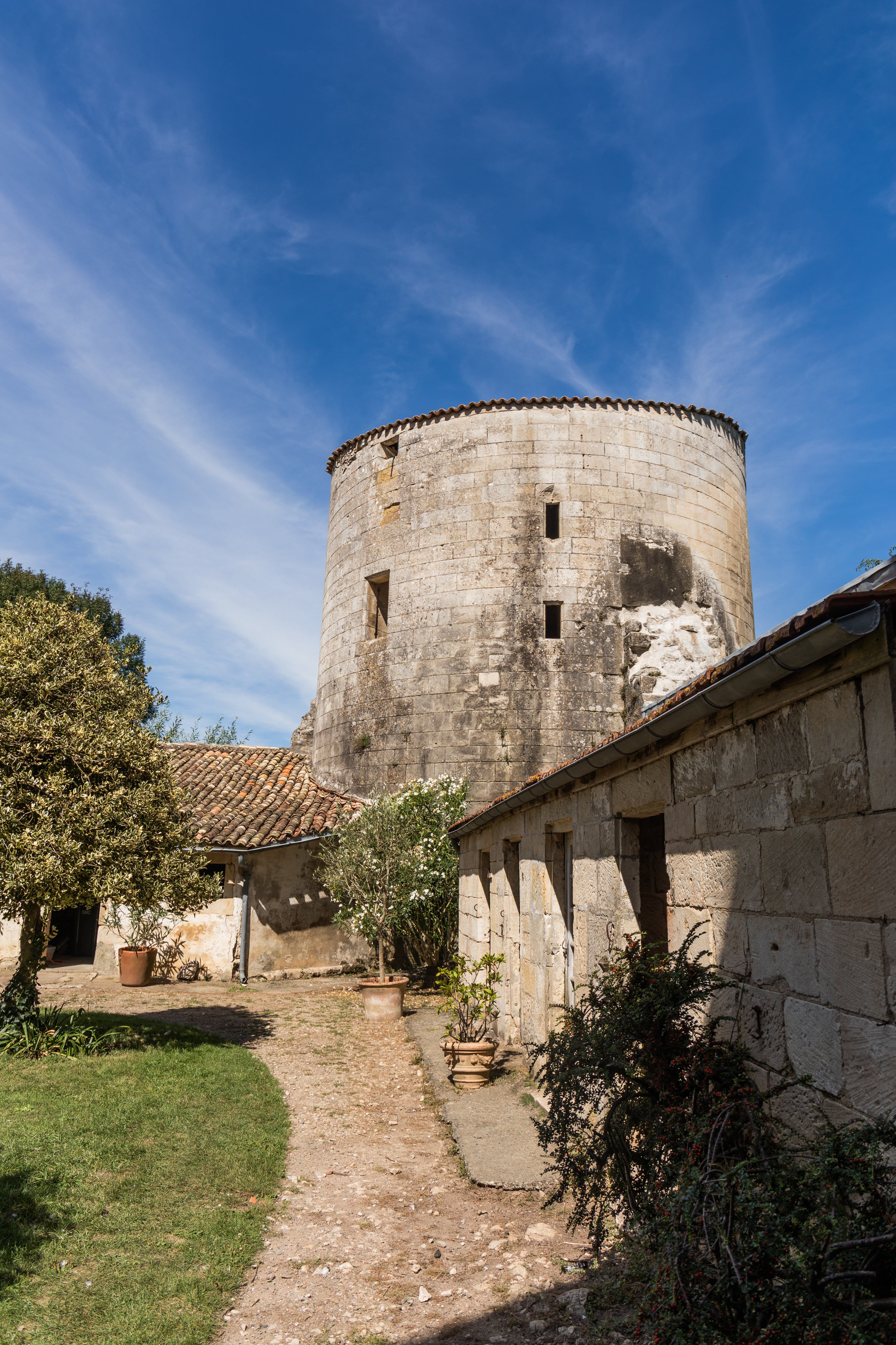 Château de Cherveux, Cherveux