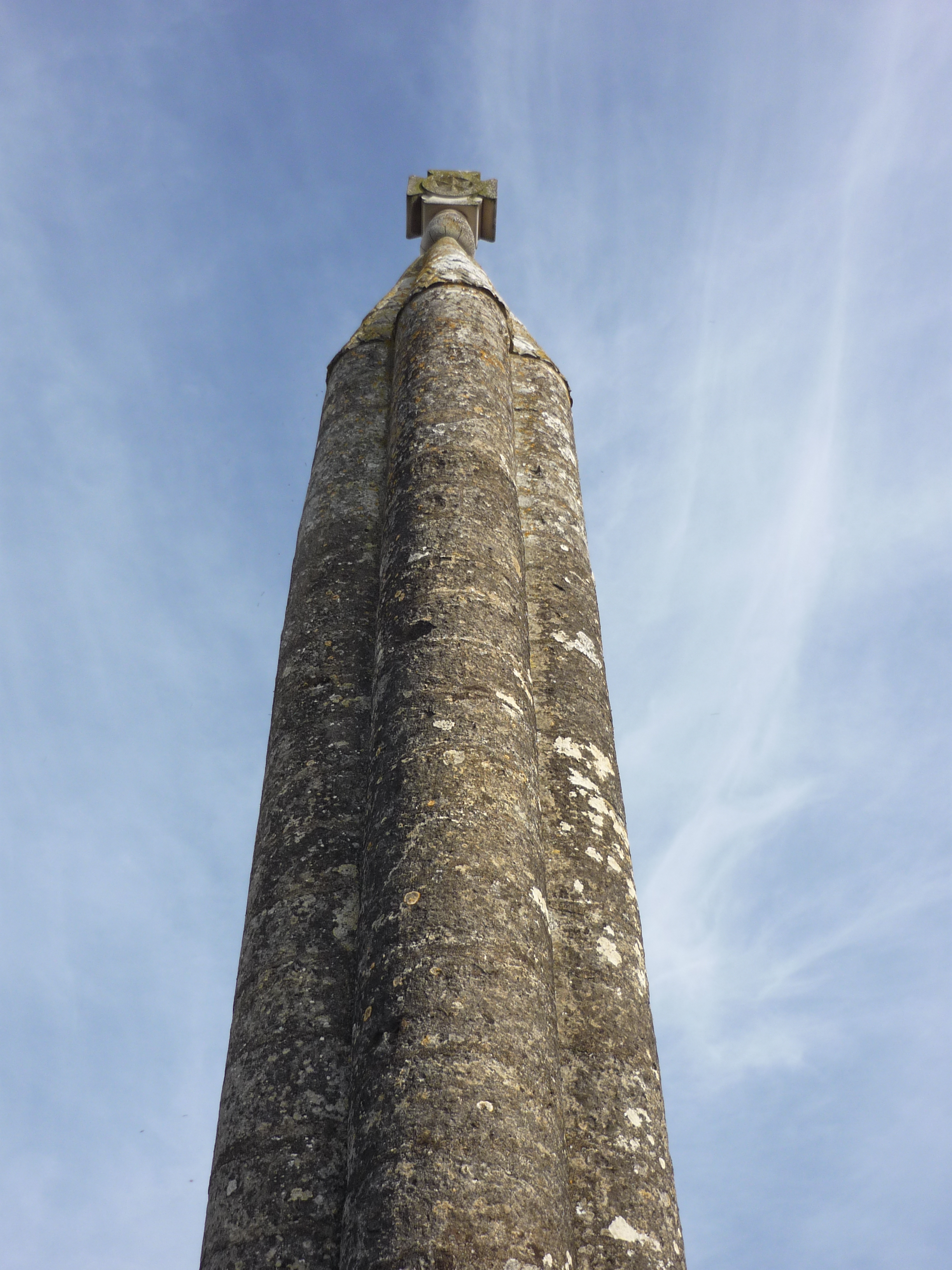 Croix hosannière du cimetière d'Aiffres, Aiffres - photo 2