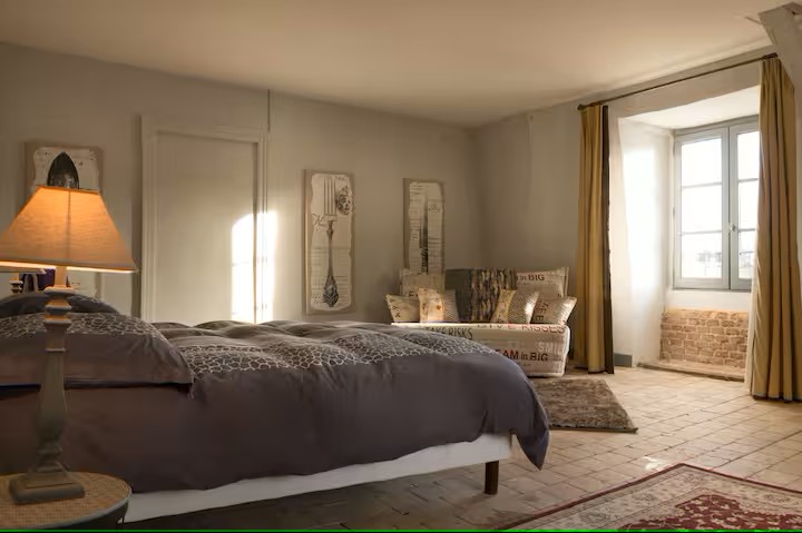 Le Vieux Palais, Montmorillon - photo 2