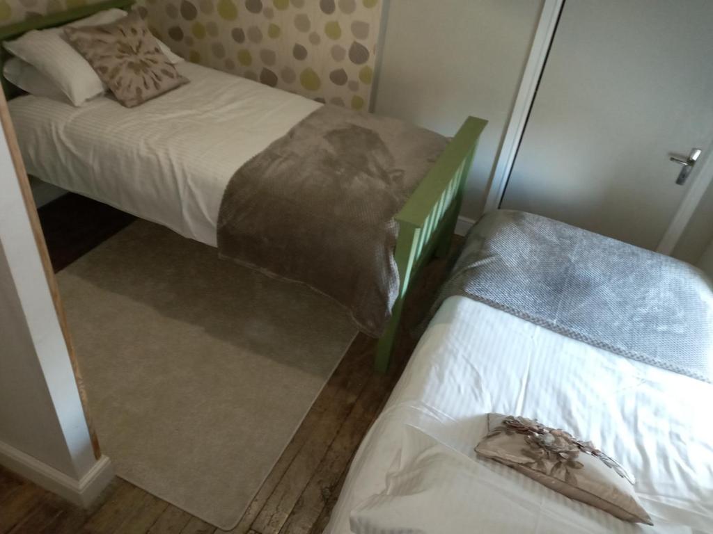 Chez Gondat, Saint-Martial-sur-Isop - photo 5