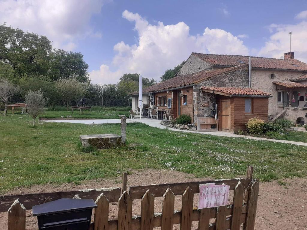 Chez Gondat, Saint-Martial-sur-Isop - photo 4