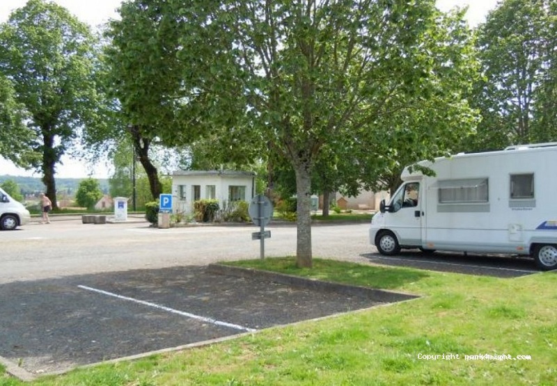 Aire de camping-car de Lanouaille, Lanouaille