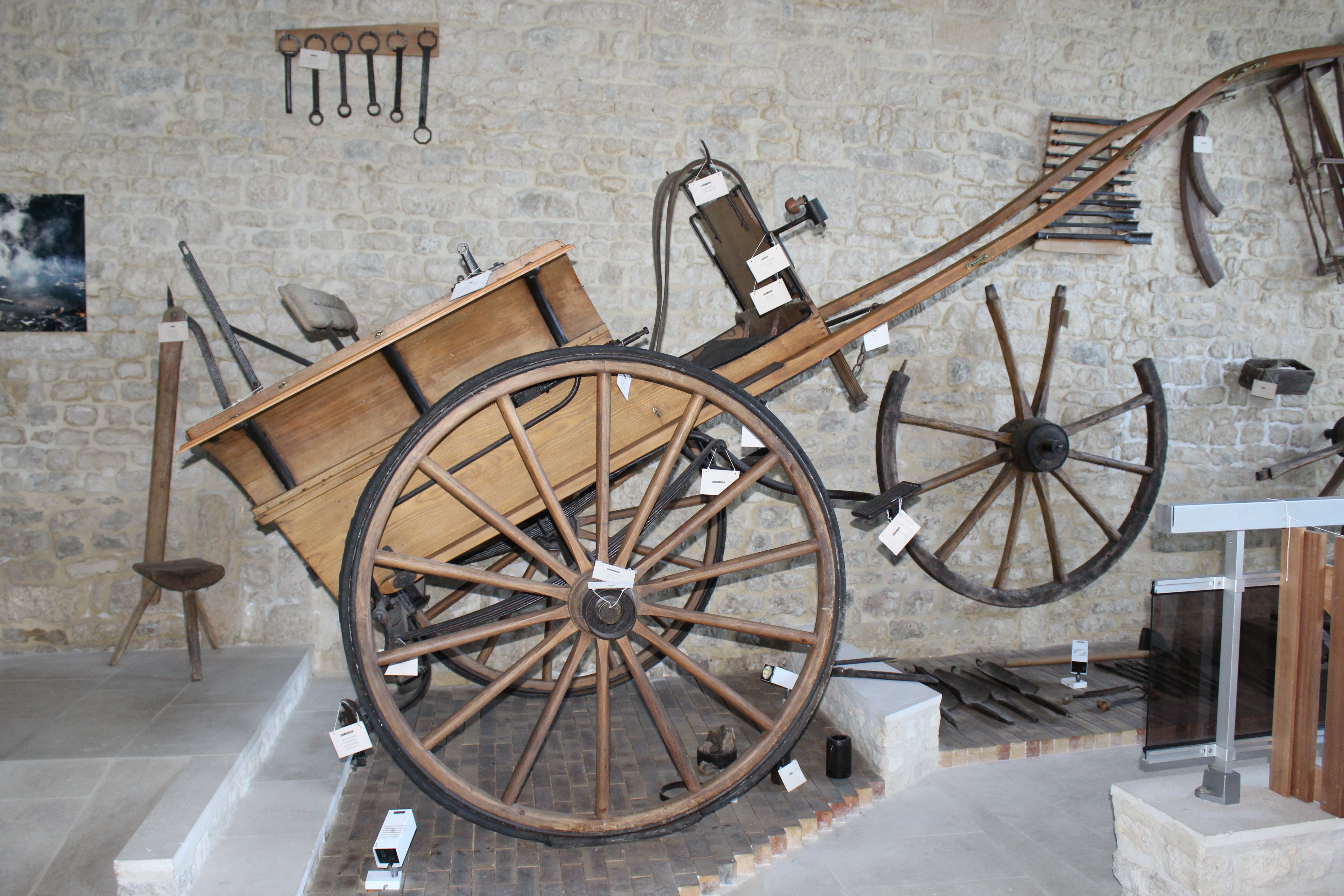 Musée du Charronnage et de la Tonnellerie, Coulonges-sur-l'Autize - photo 3