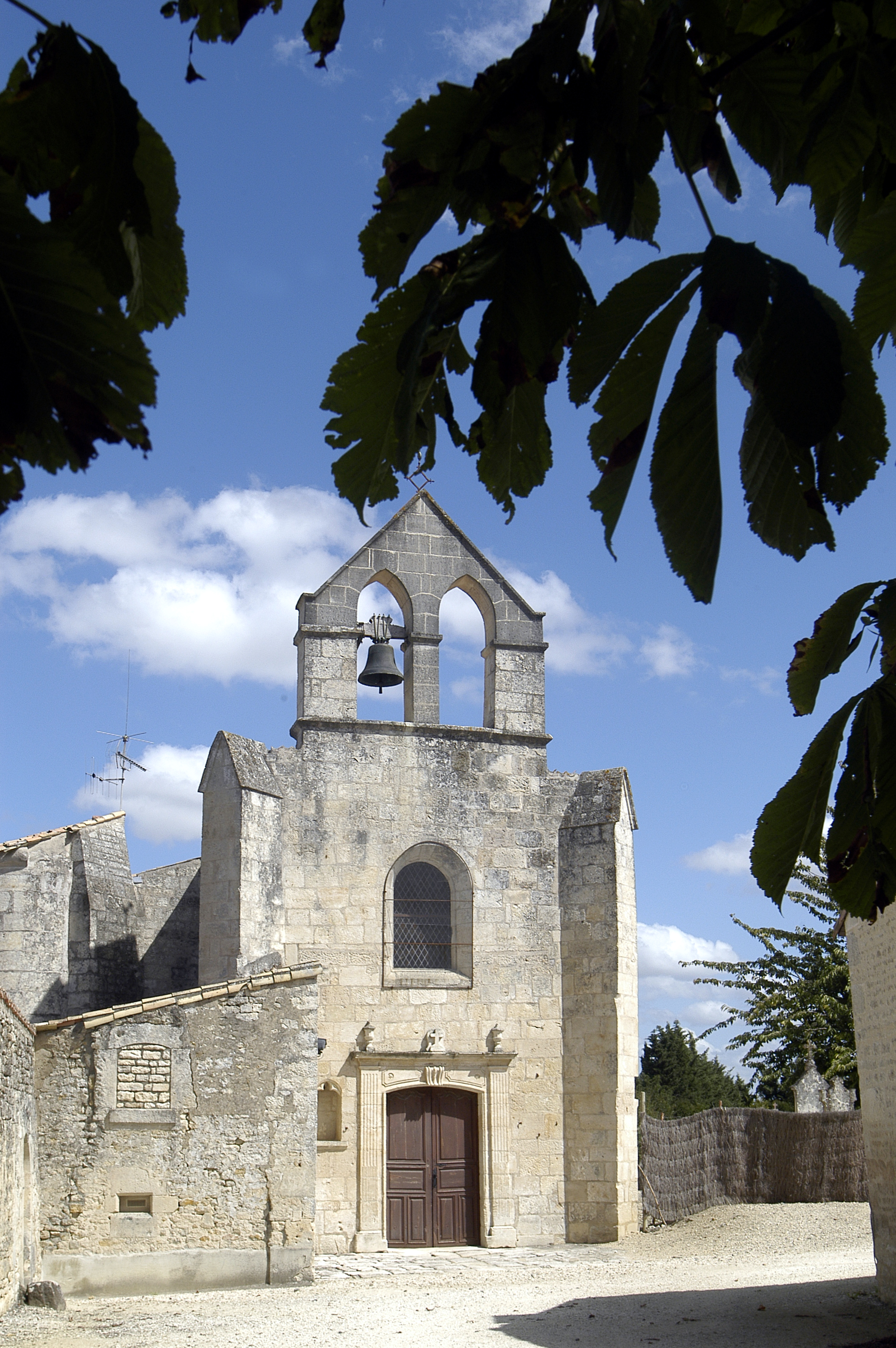 Bessines, entre côteau et marais