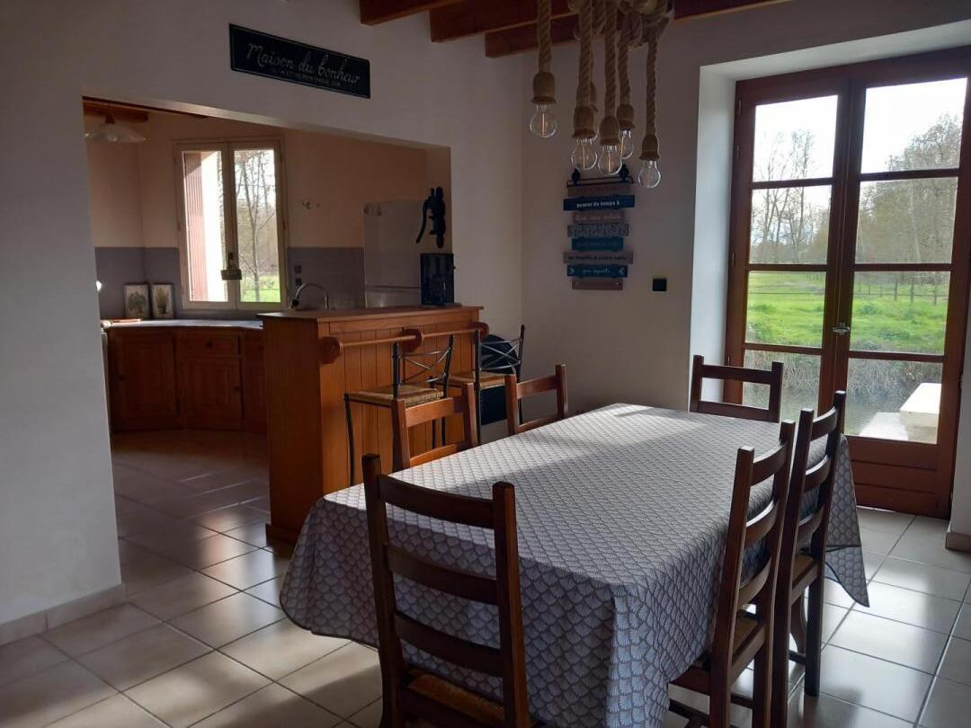 Le Pont du Bief (G 236), Le Vanneau-Irleau - photo 3