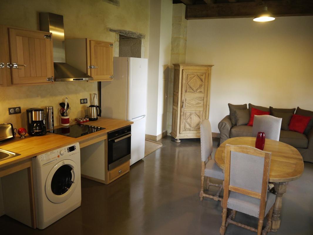 Gîte Brilhac, Monts-sur-Guesnes - photo 3