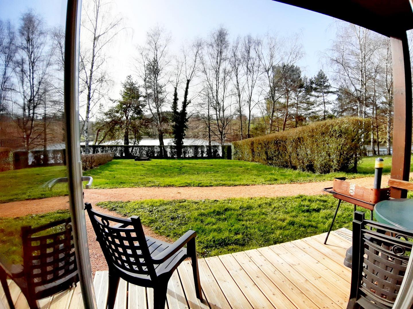CHALET N° 1 PLAN D'EAU DE LA ROUSSILLE