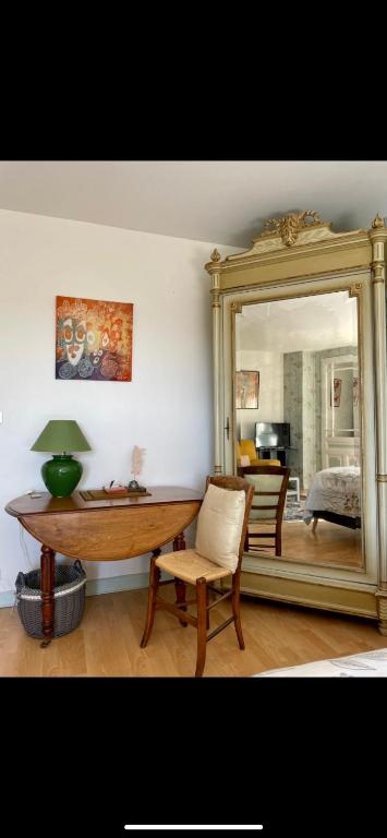 Chambre d'hôtes L'observatoire Solignac, Solignac