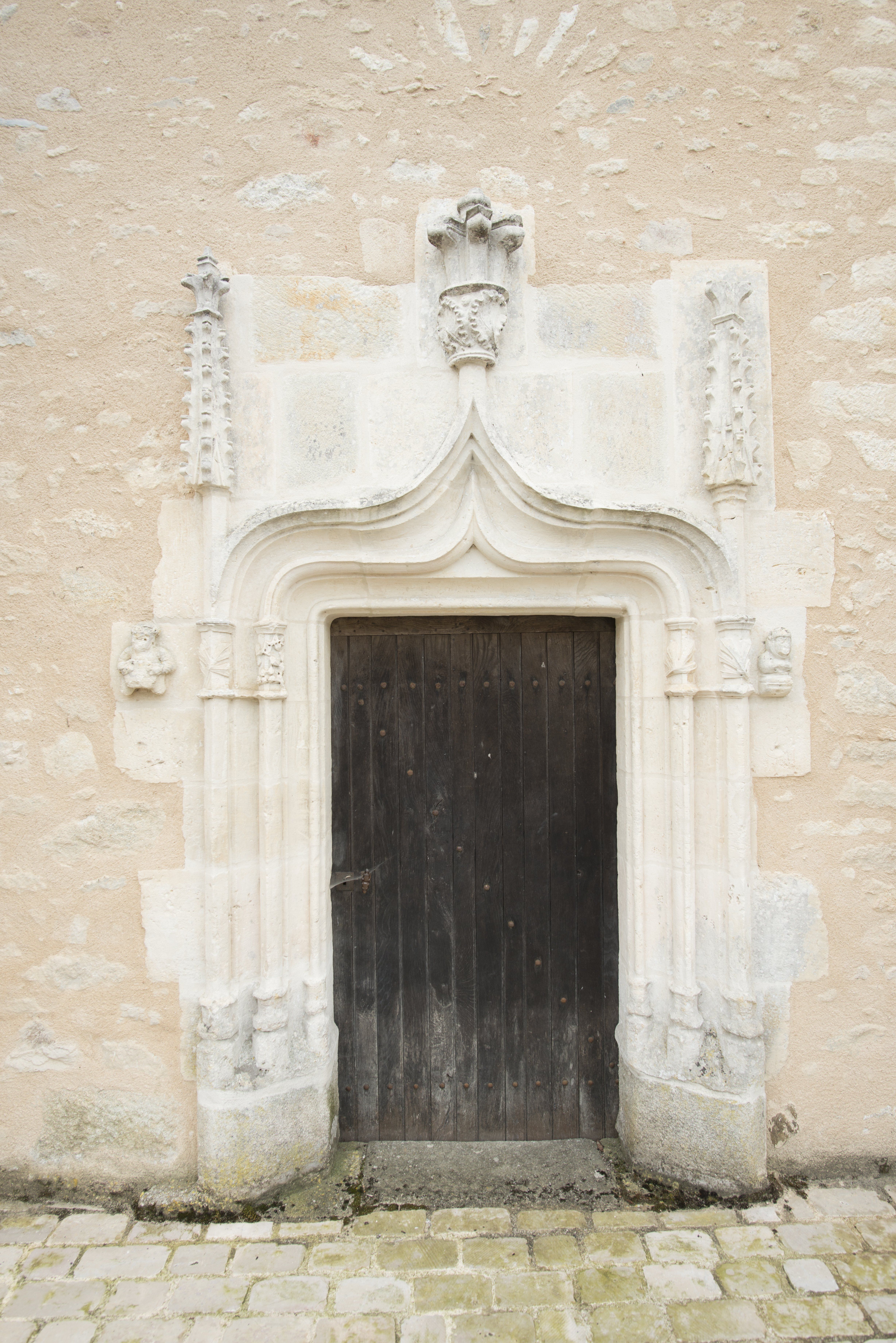 Église Saint-Pierre-et-Saint-Paul, Coulonges - photo 2