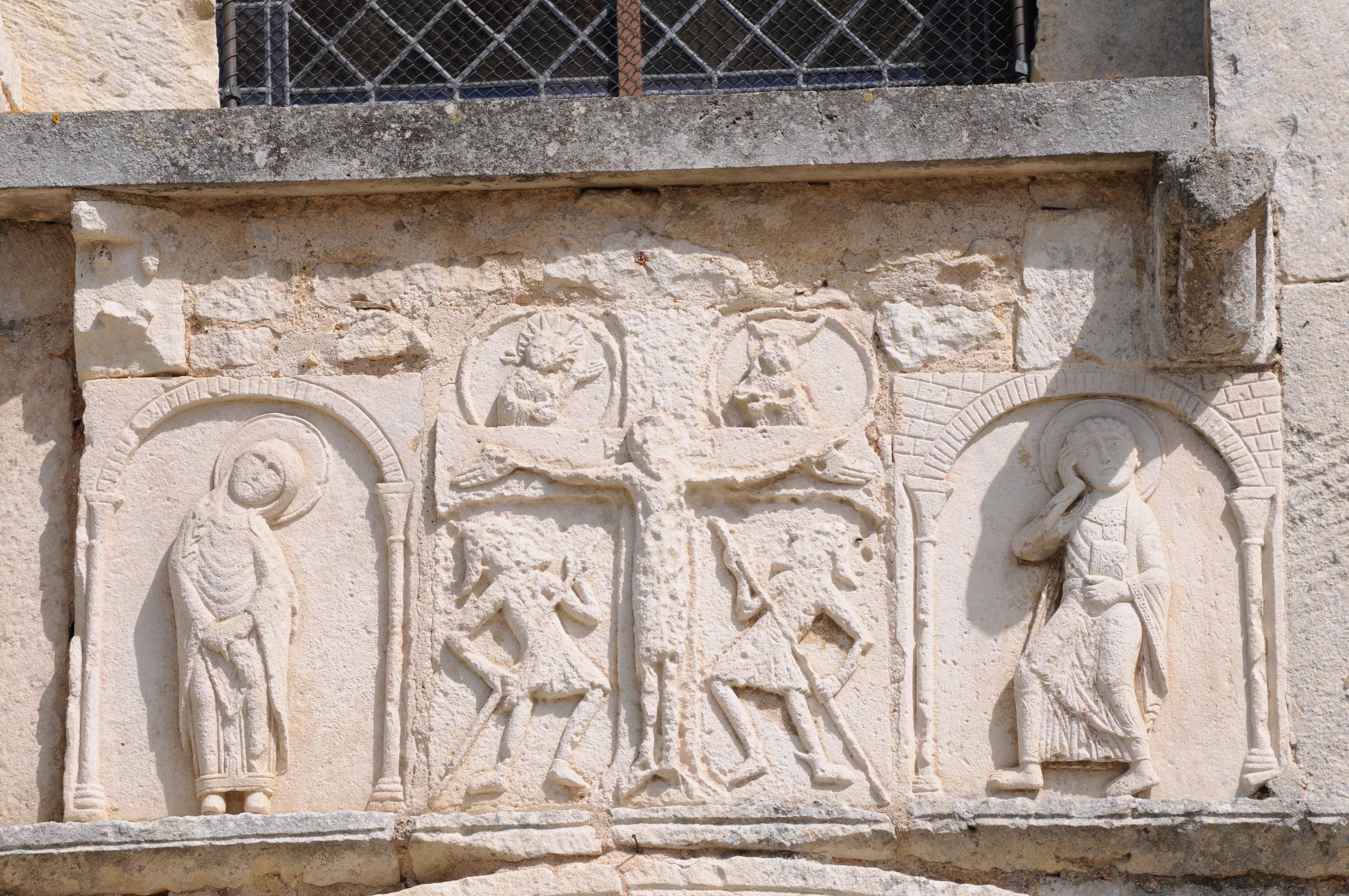 Église Saint-Pierre d'Usson, Usson-du-Poitou - photo 9