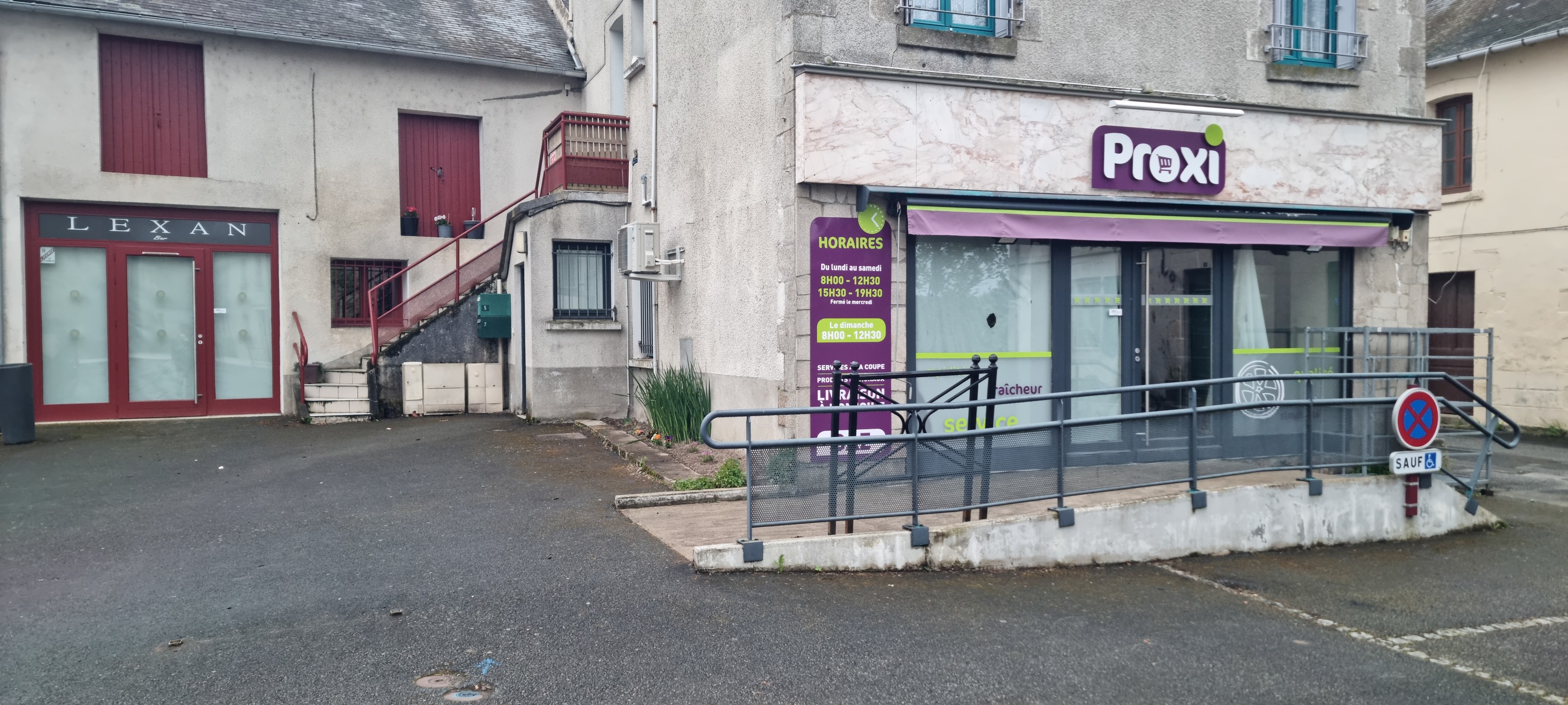 Lexan Bar  et Proxi/Lexan, Saint-Agnant-de-Versillat - photo 3