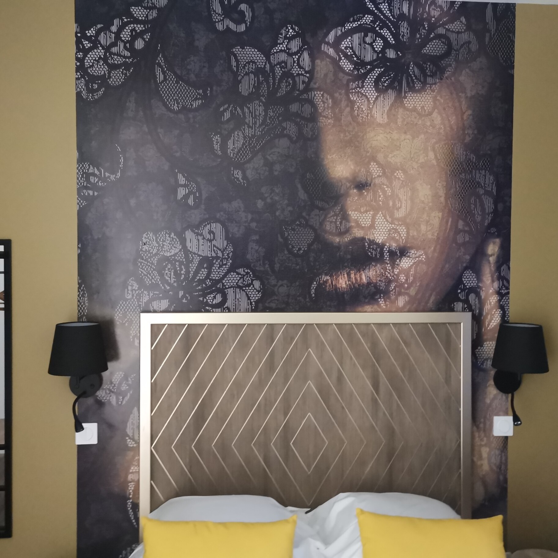 Hôtel-Restaurant Le Relais du Chapeau Rouge, Saint-Loup-Lamairé - photo 8