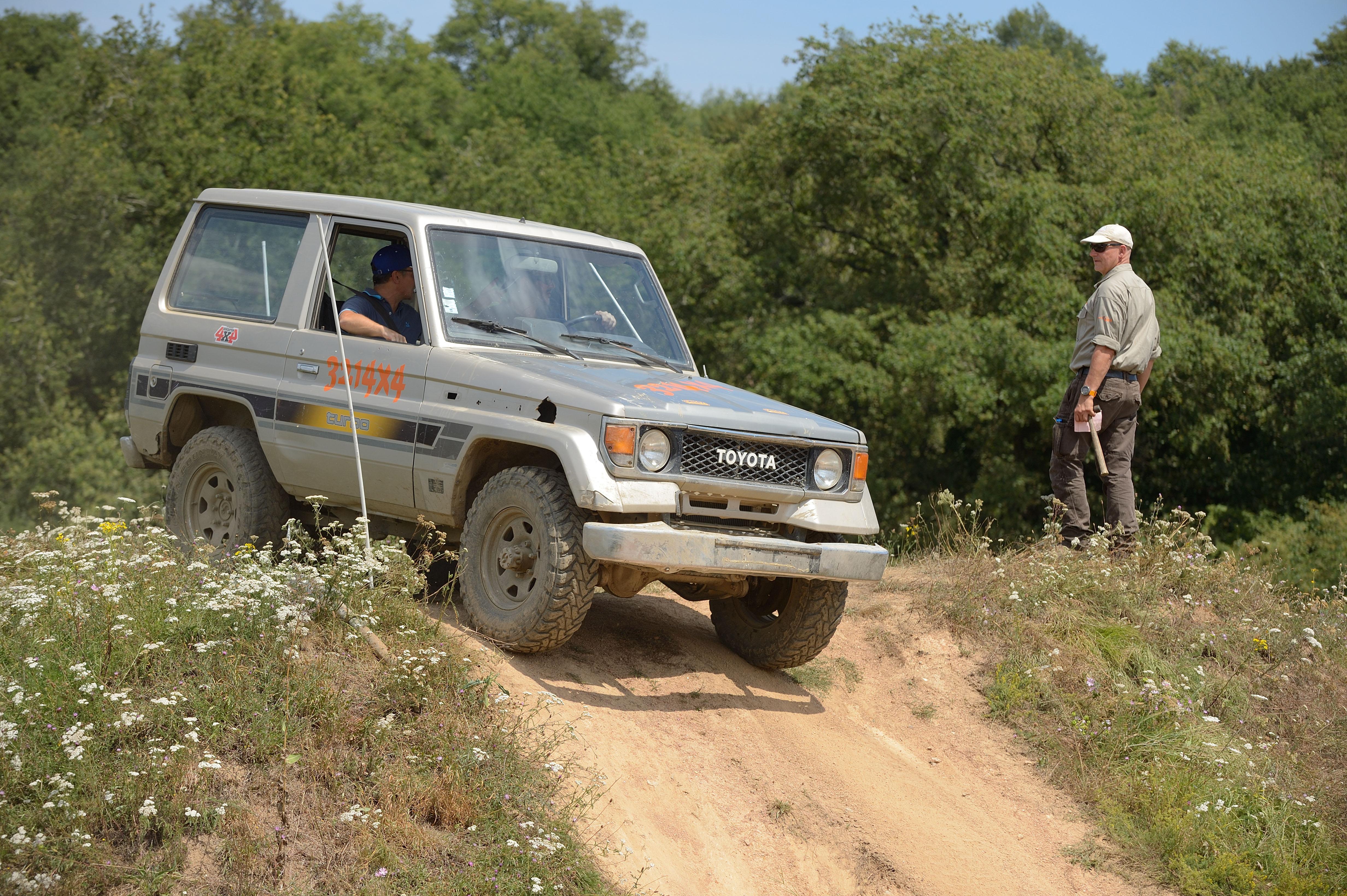 Ecole de pilotage 321 4X4