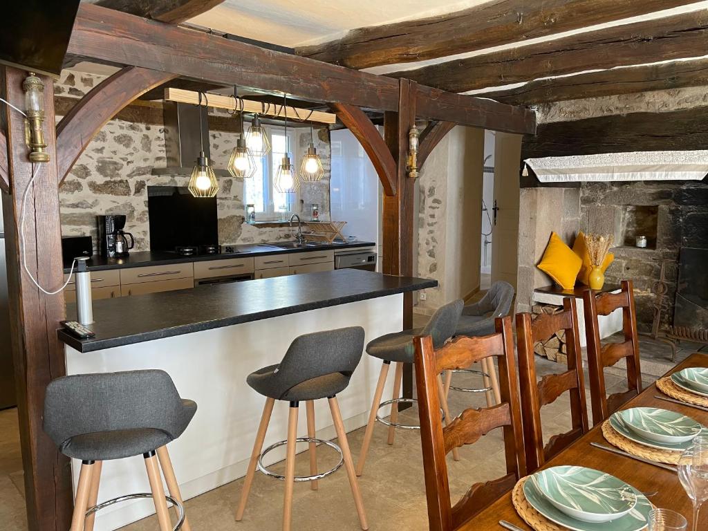 Au Charme d'Antan 19, Thalamy - photo 5