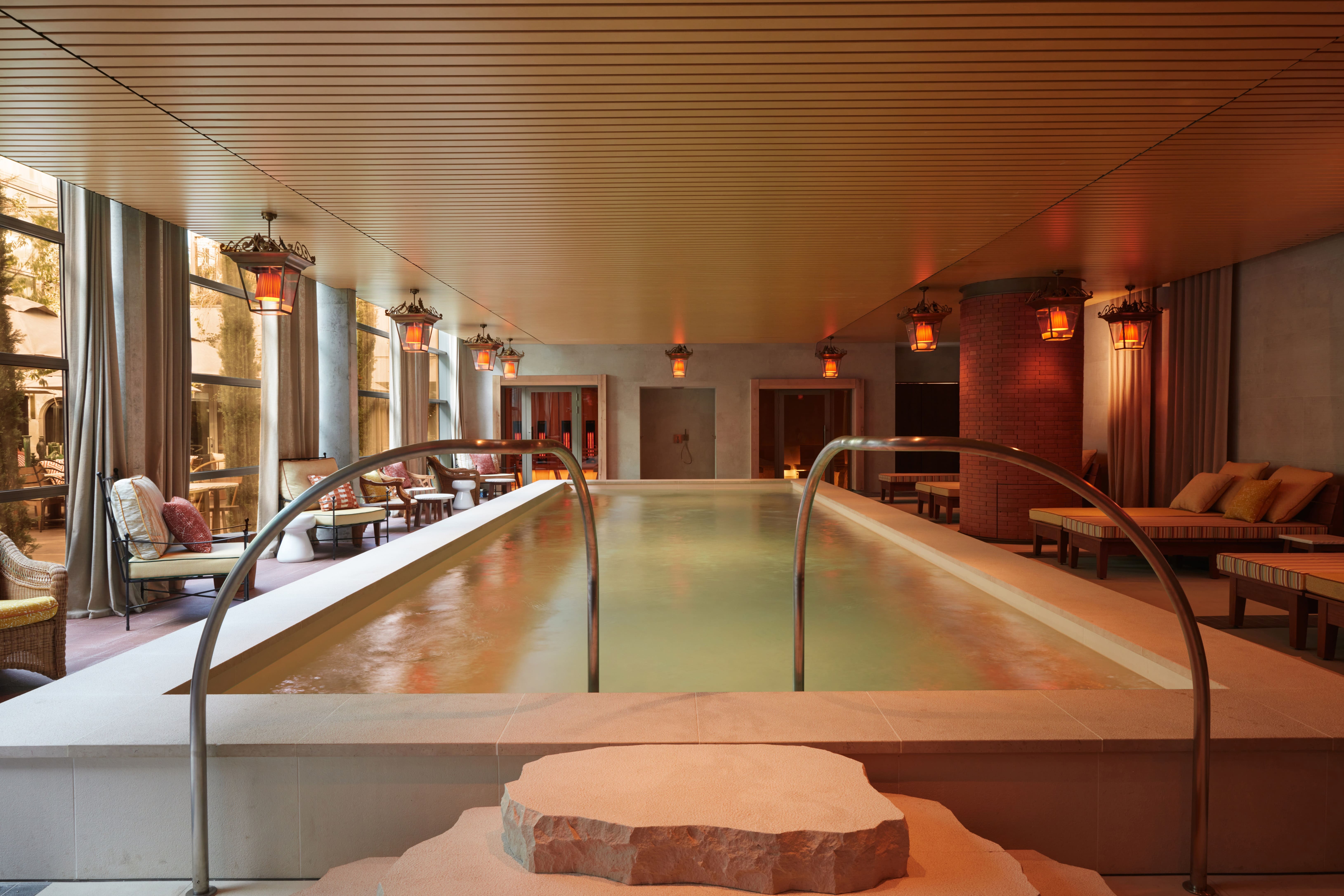 Mondrian Bordeaux Les Carmes — photo 2