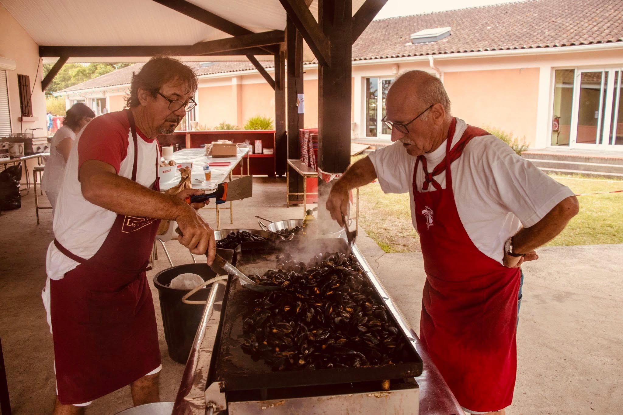 Dans le cadre des fêtes locales : soirée "Les moules de Robert"